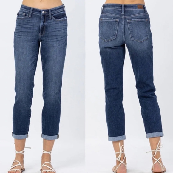 Judy Blue Boyfriend Fit Mid Rise Jeans 0 / 24